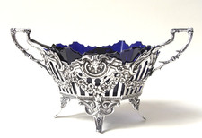 ANTIKE KONFEKTSCHALE 800 S