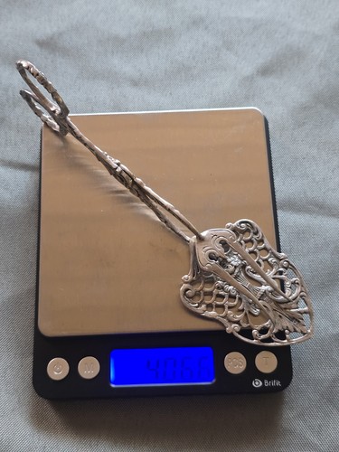 Alte gebäckzange aus 800er - aus,