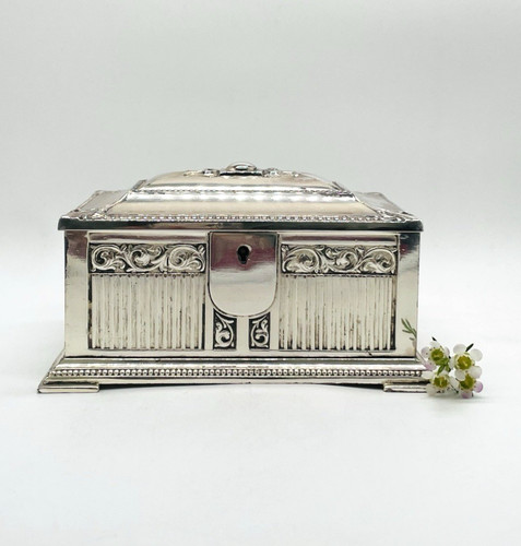 Antique jugendstil schmuck - antique,